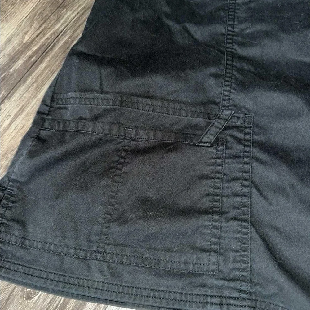 Cherokee brand scrub top size 2X - Picture 4 of 4